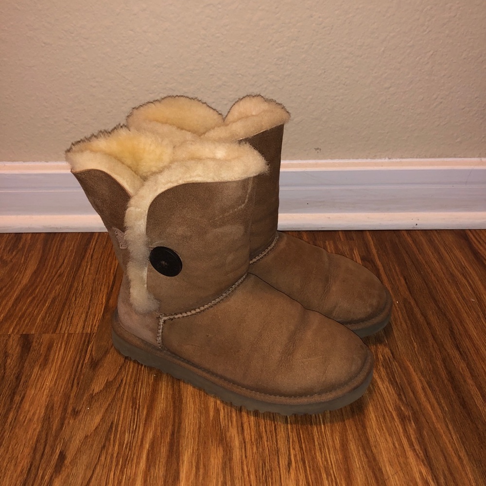 Chestnut UGG Bailey Button Boots